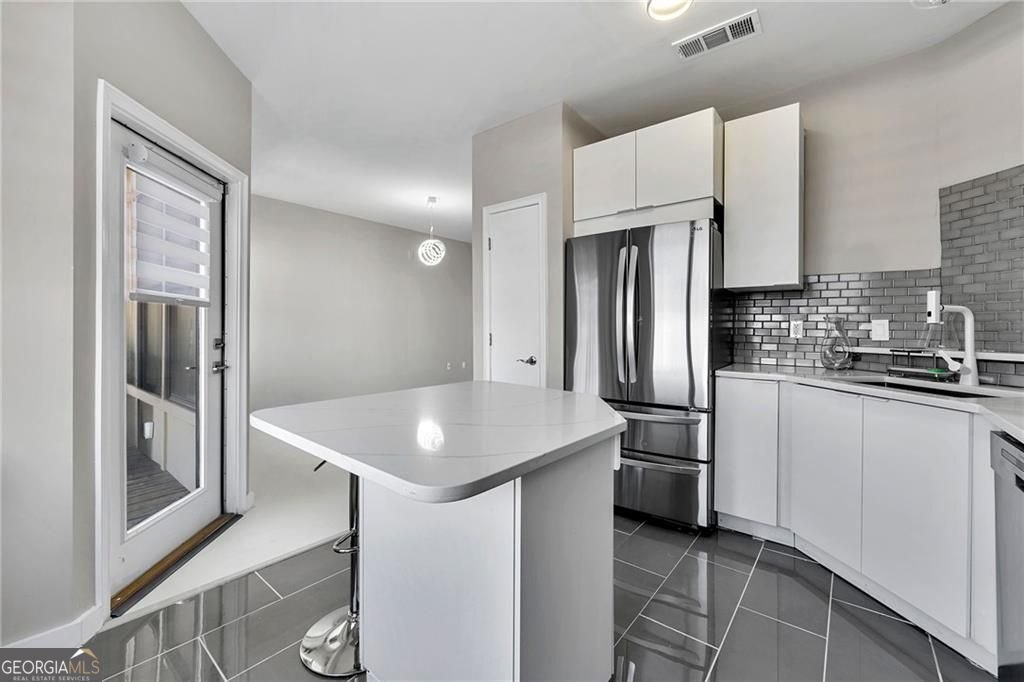 898 Oak Street Atlanta - 3