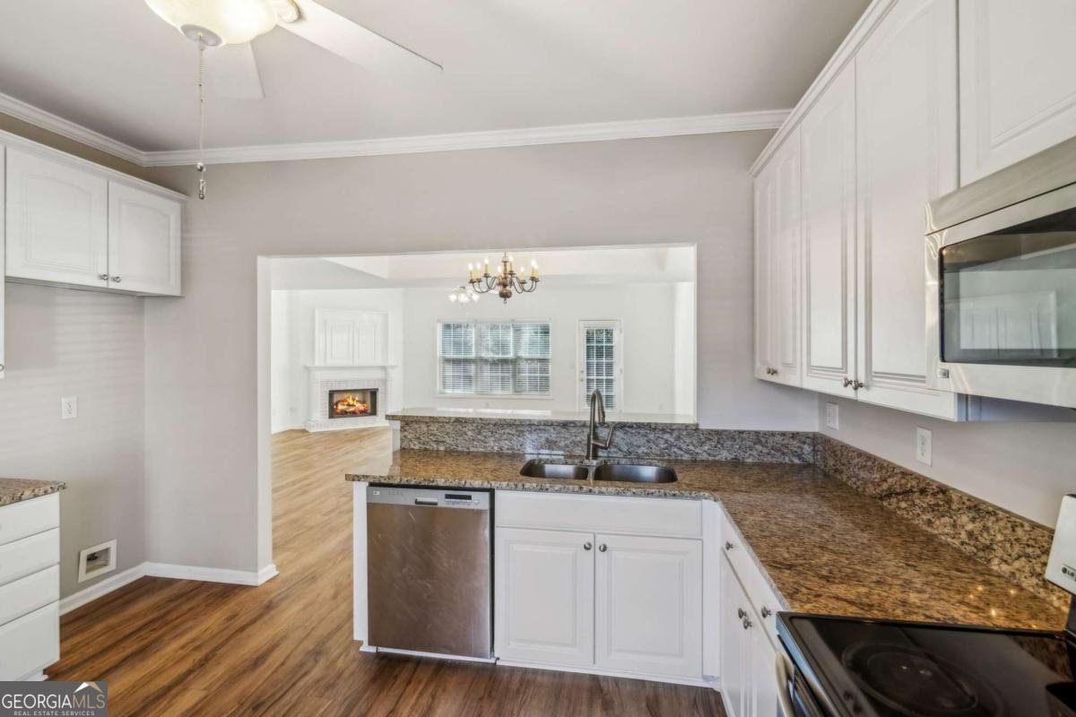 2075 Pine Tree Drive Buford - 11