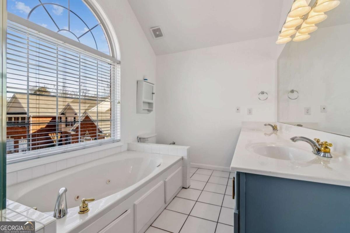 2075 Pine Tree Drive Buford - 15