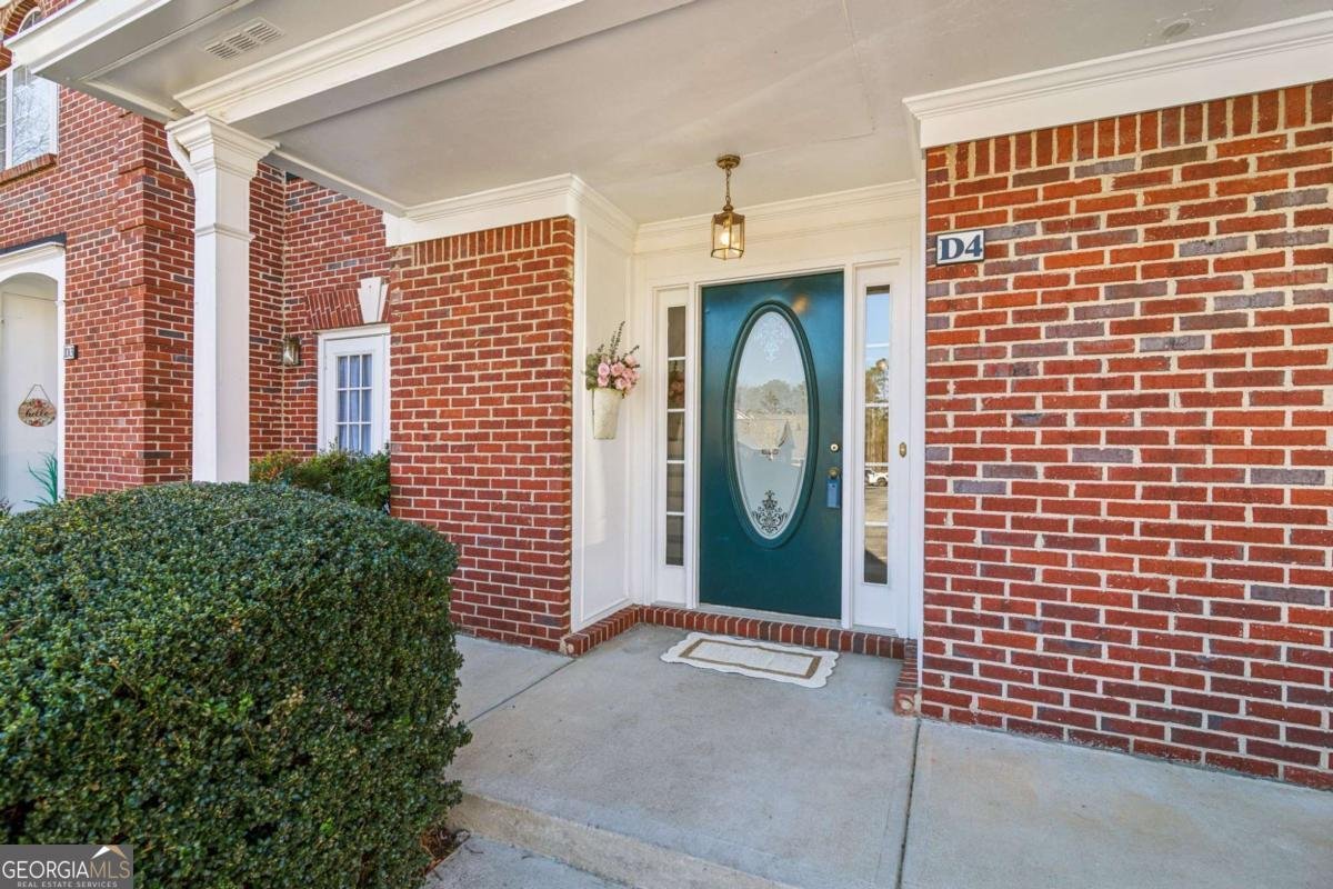 2075 Pine Tree Drive Buford - 2