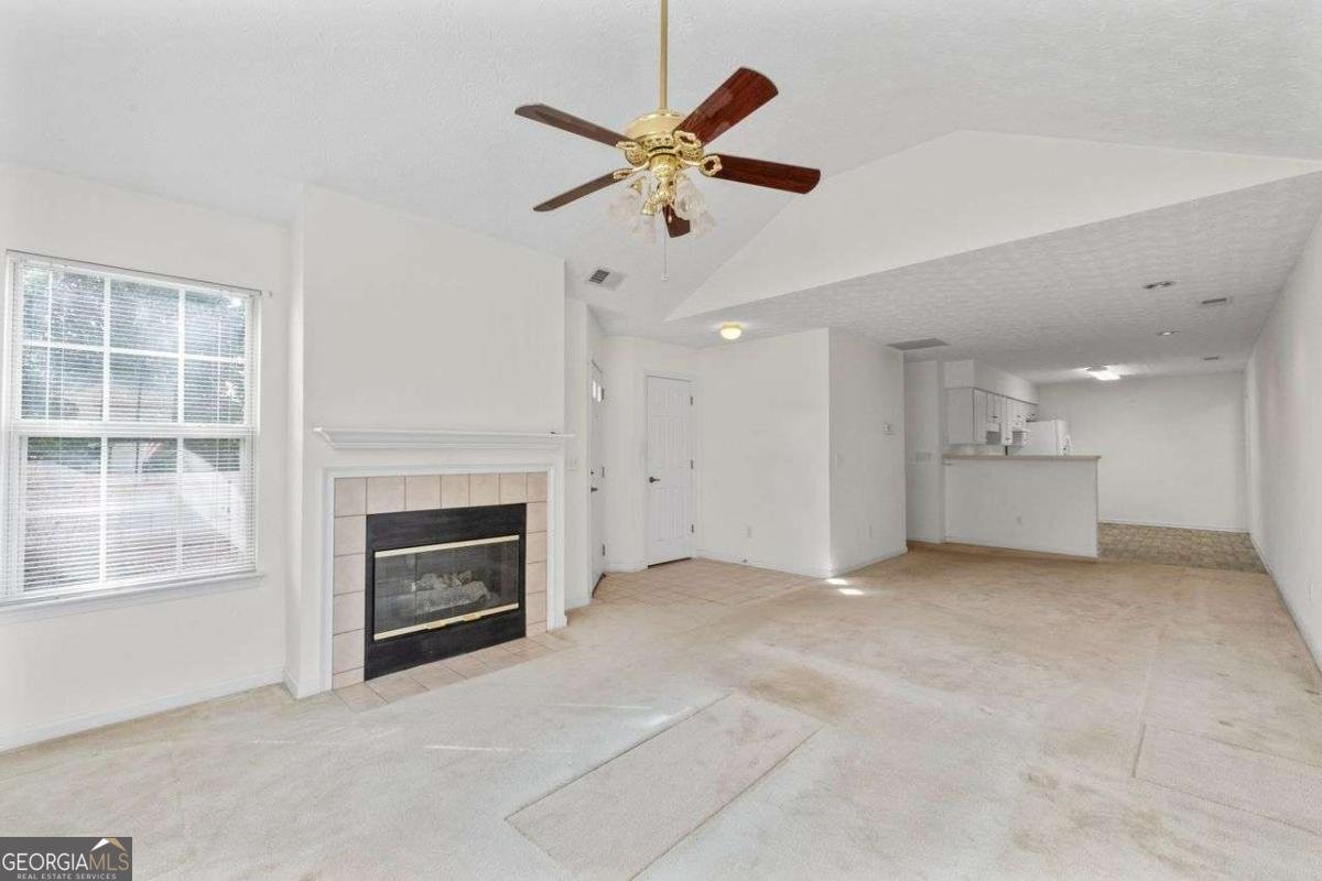 3716 VINEYARDS LAKE Circle Kennesaw - 8