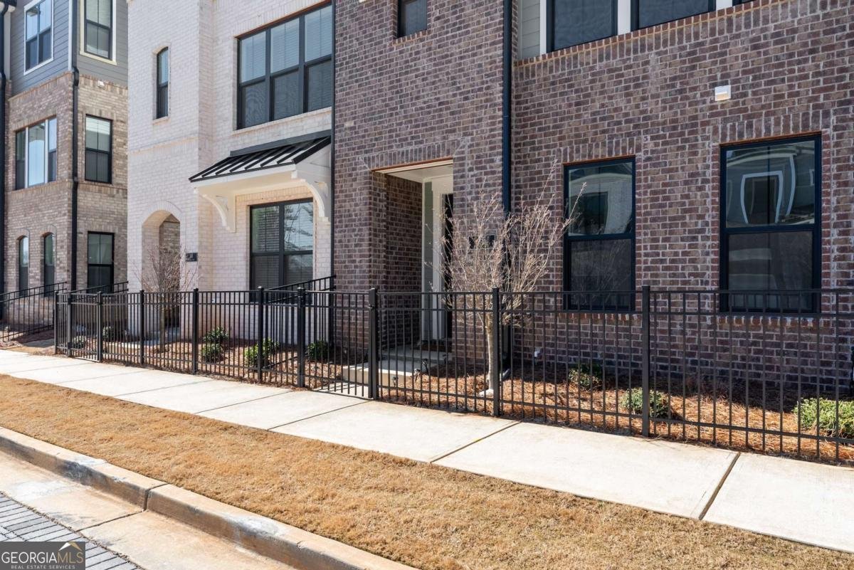 355 Walker Avenue Roswell - 3