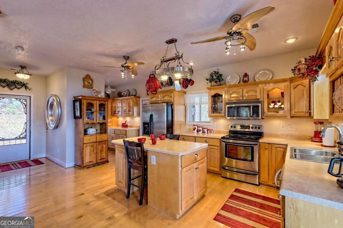1085 Chatuge Village Circle Hayesville - 12