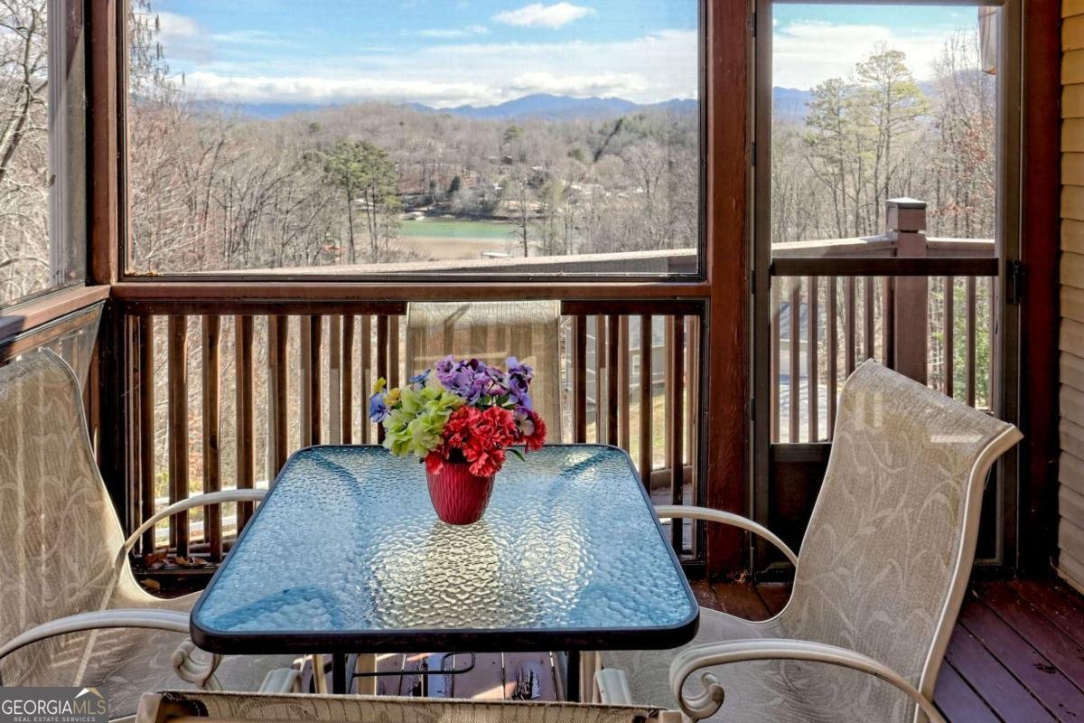 1085 Chatuge Village Circle Hayesville - 19