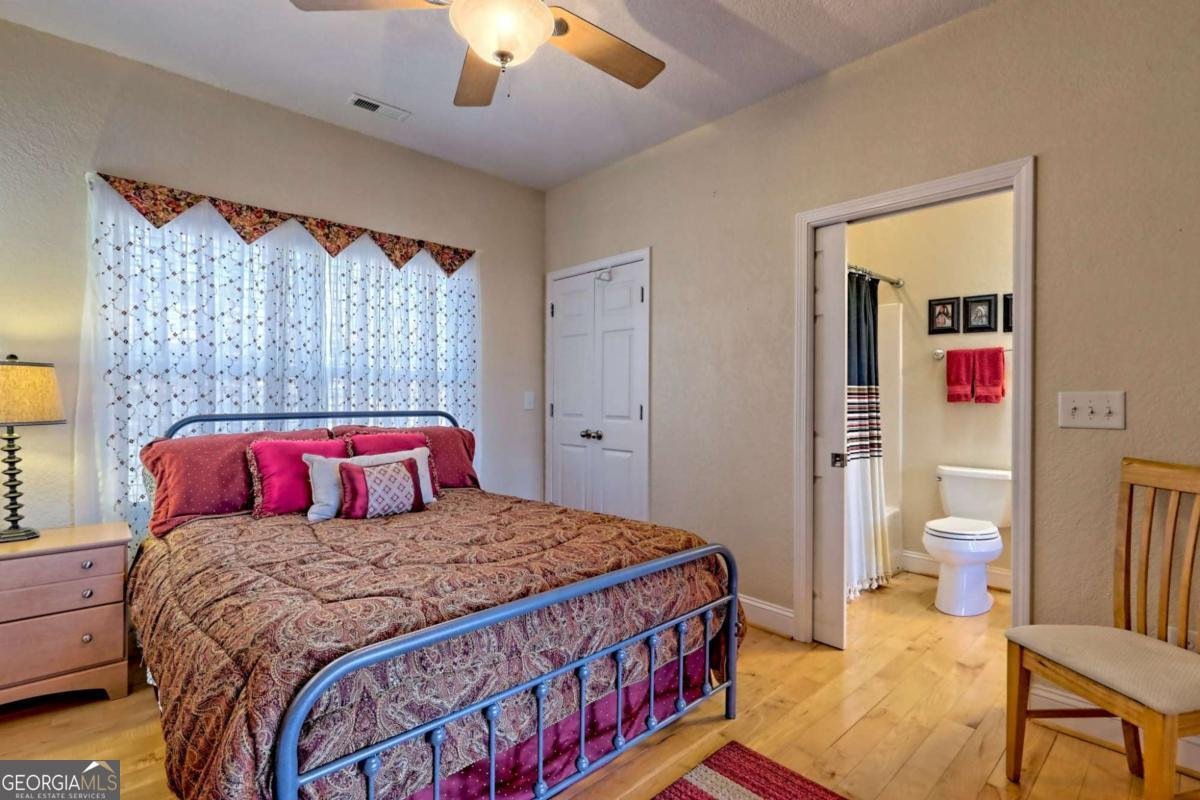 1085 Chatuge Village Circle Hayesville - 38