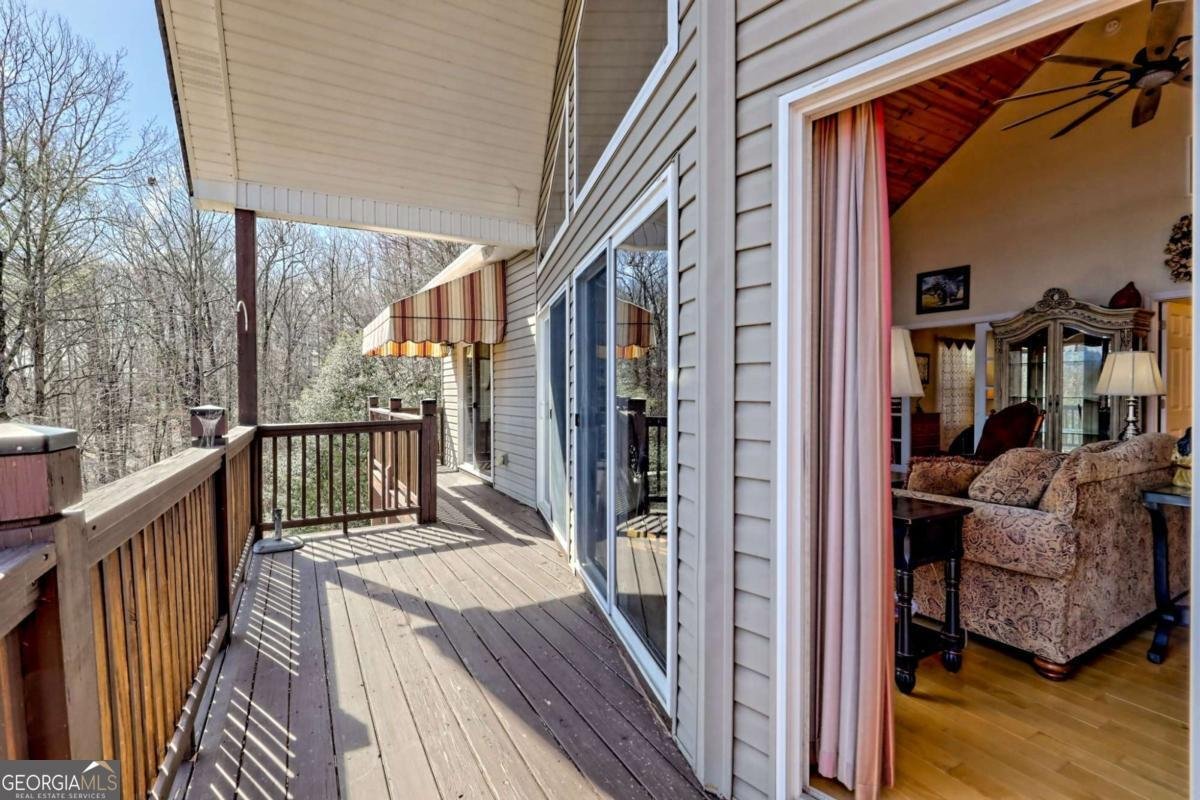 1085 Chatuge Village Circle Hayesville - 43