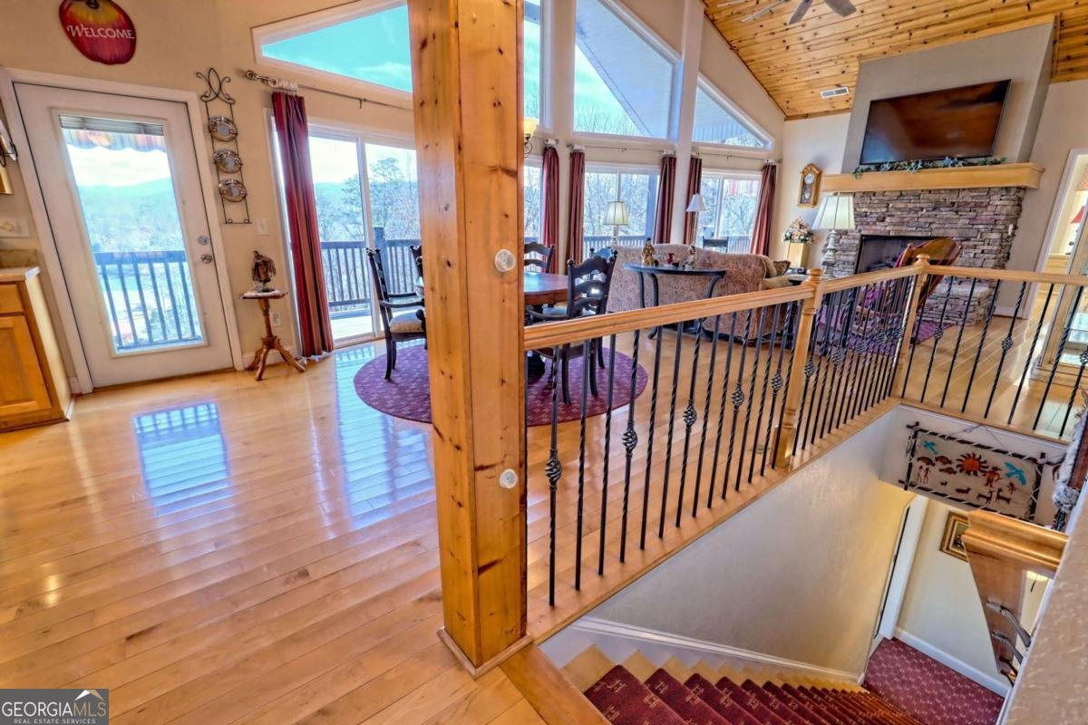1085 Chatuge Village Circle Hayesville - 48