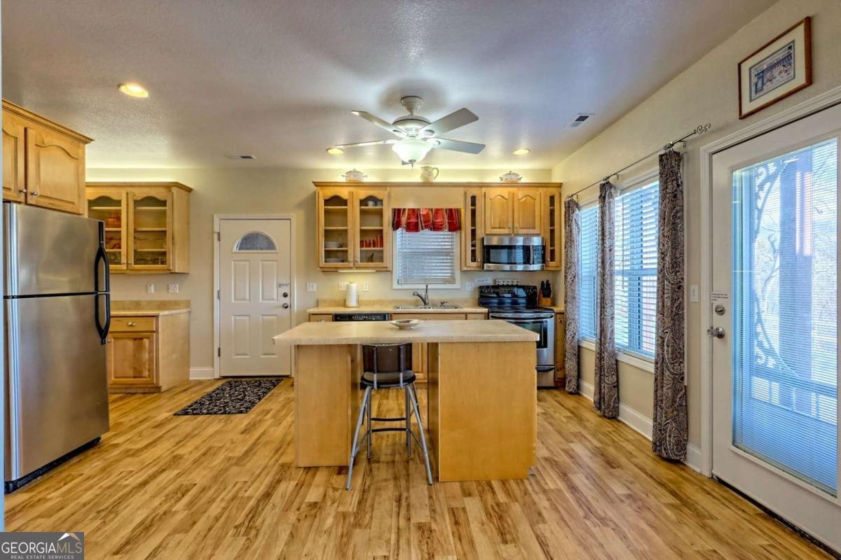 1085 Chatuge Village Circle Hayesville - 52