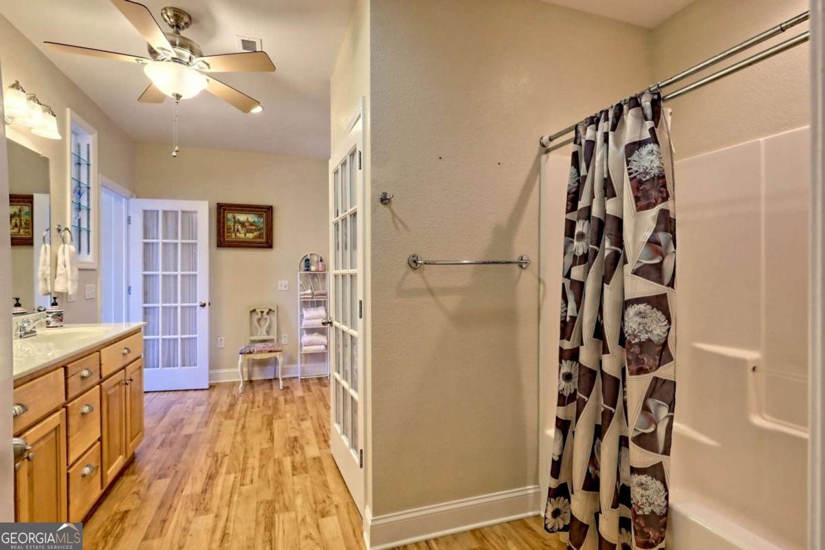 1085 Chatuge Village Circle Hayesville - 69