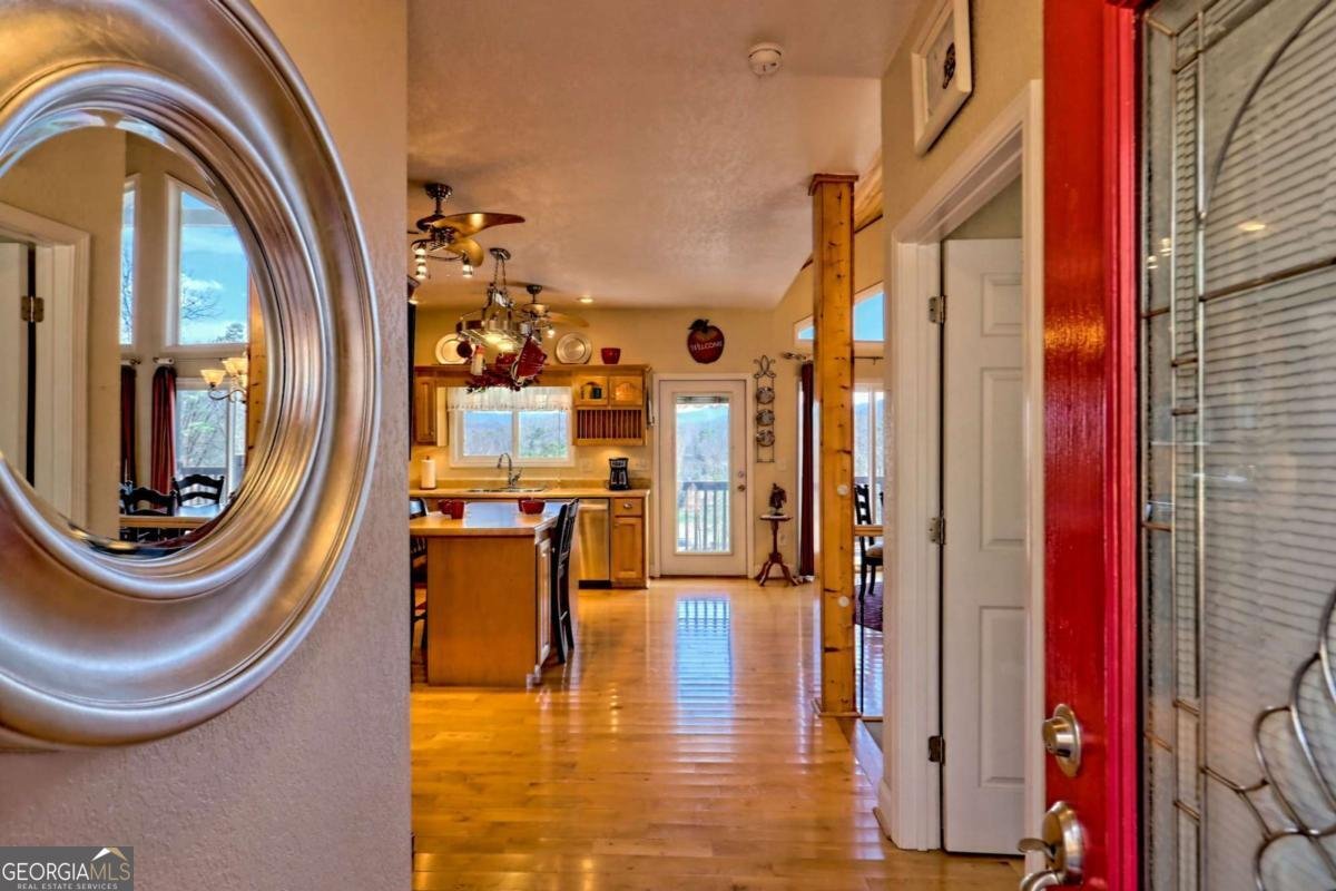 1085 Chatuge Village Circle Hayesville - 8