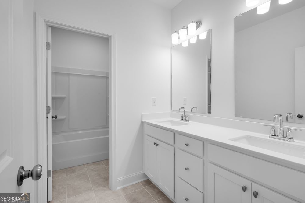 3208 Shirecrest Lane Dacula - 27