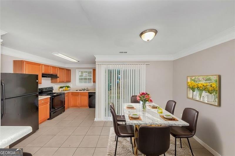 745 CRESTWELL Circle Atlanta - 12