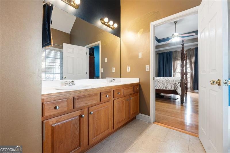 40 PLANTERS Drive Cartersville - 18