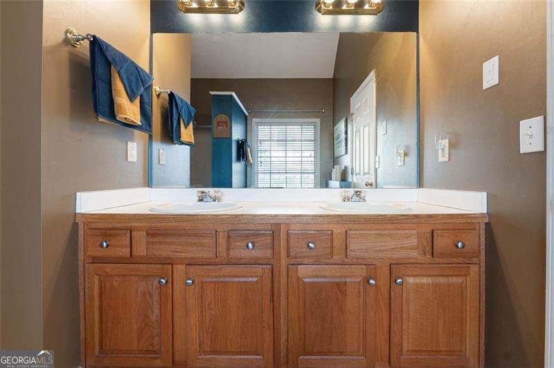 40 PLANTERS Drive Cartersville - 19