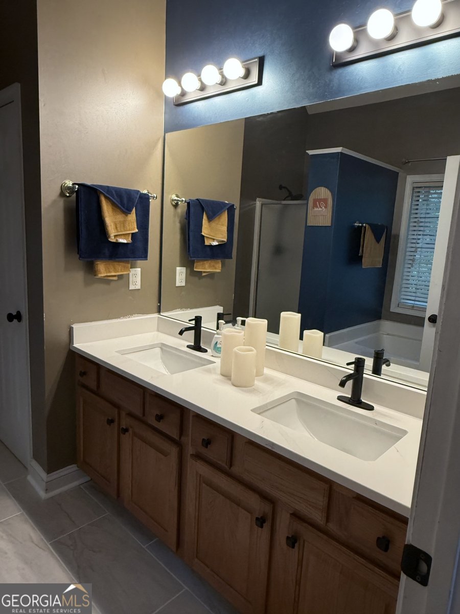 40 PLANTERS Drive Cartersville - 20