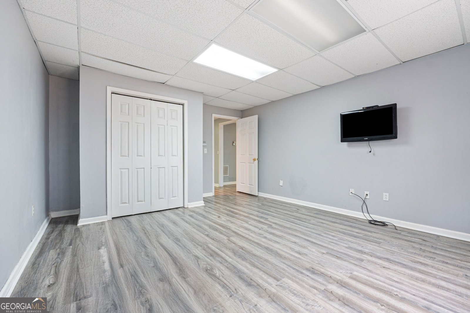 40 PLANTERS Drive Cartersville - 38