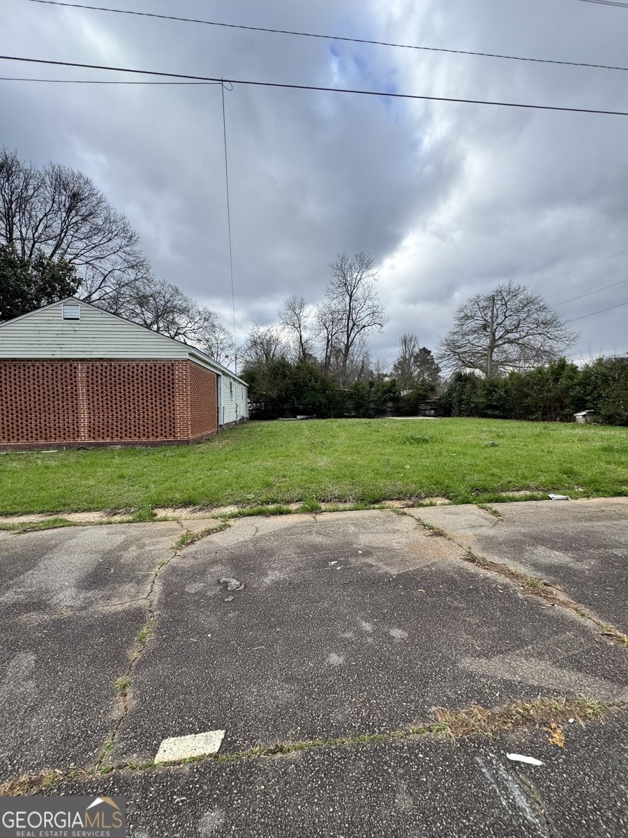 201 Meadowdale Drive Warner Robins - 28