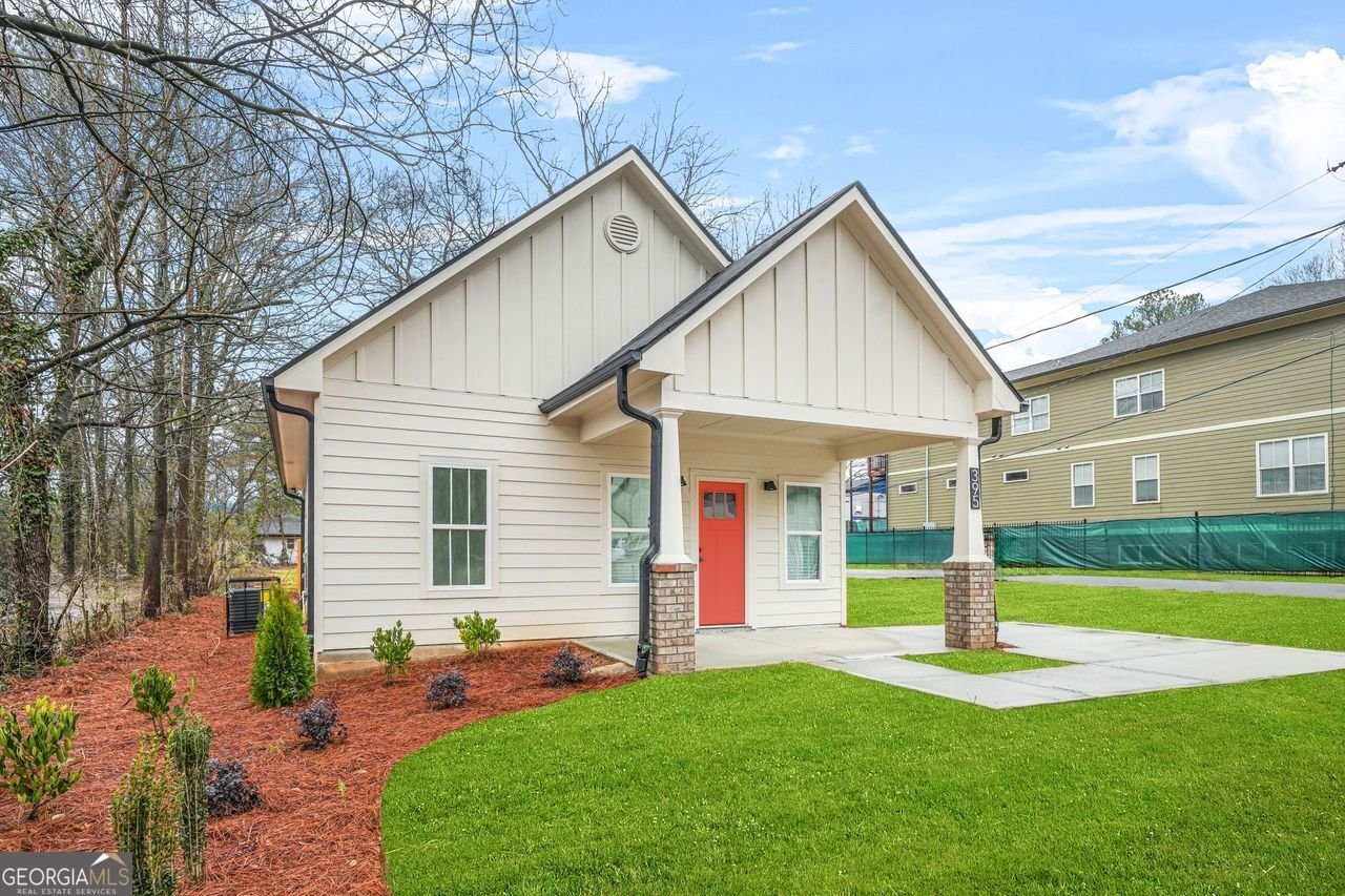 395 LAKE Avenue Atlanta - 17