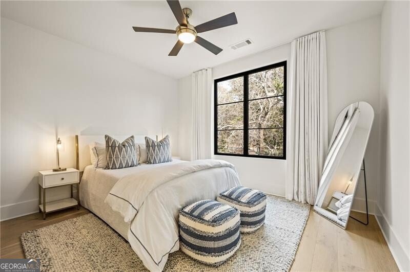 5060 Lake Forrest Drive Atlanta - 31