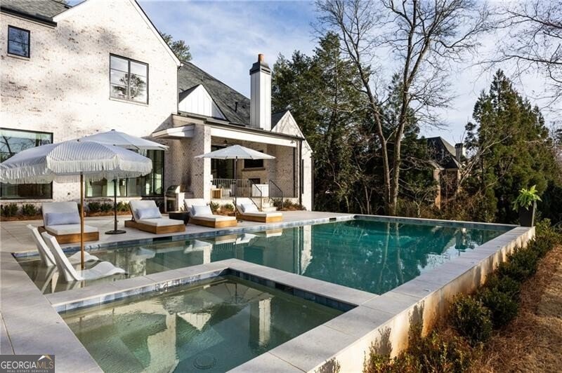 5060 Lake Forrest Drive Atlanta - 60