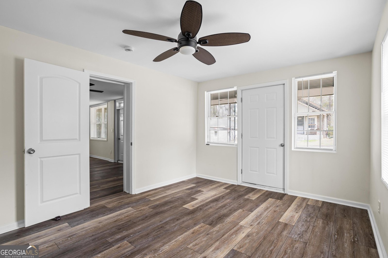 305 Holy Hill Place Manchester - 13