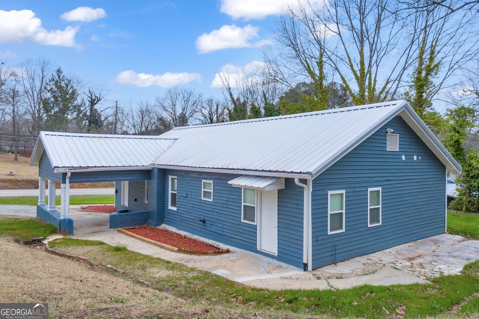 943 Pond Street Toccoa - 18
