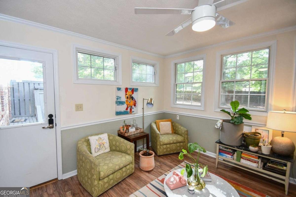 1235 Riverside Drive Gainesville - 23