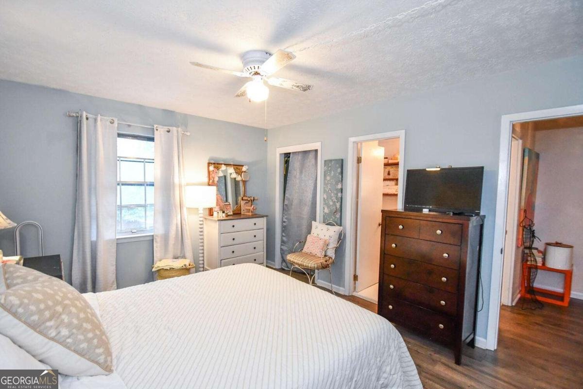 1235 Riverside Drive Gainesville - 27