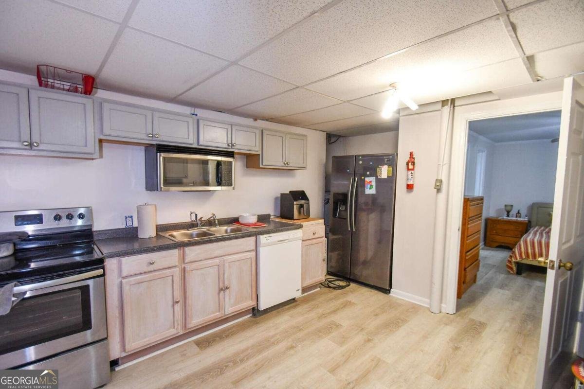 1235 Riverside Drive Gainesville - 38