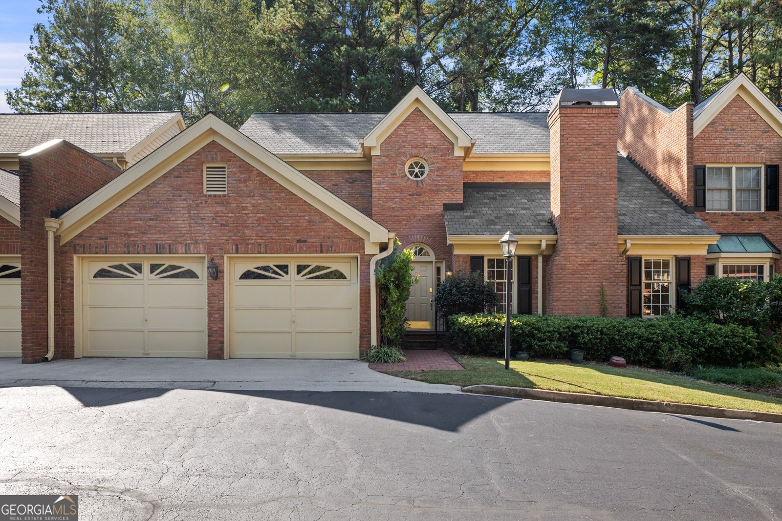 52 Ivy Chase Atlanta - 1