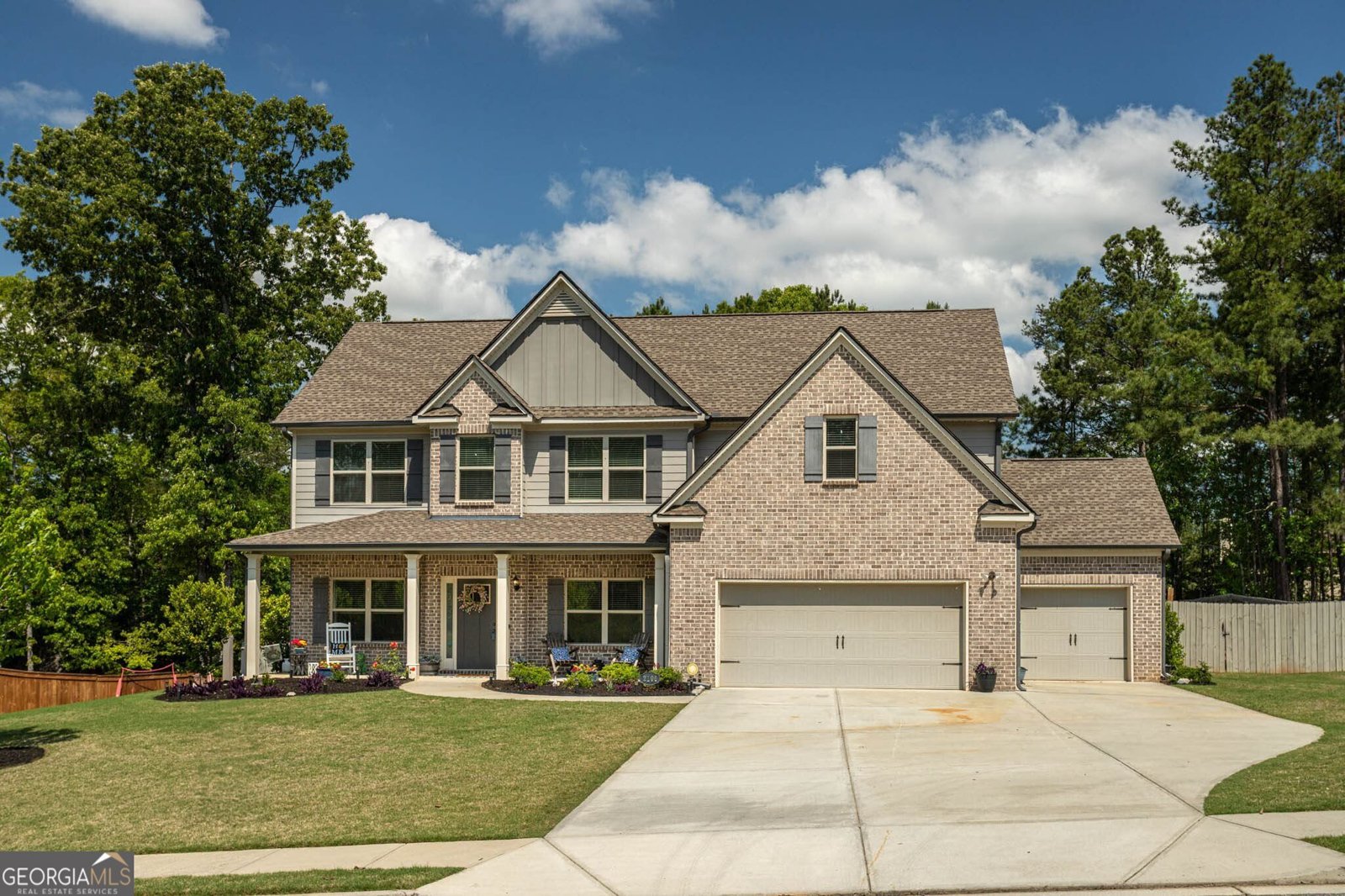 2106 Sycamore Lane Loganville - 1