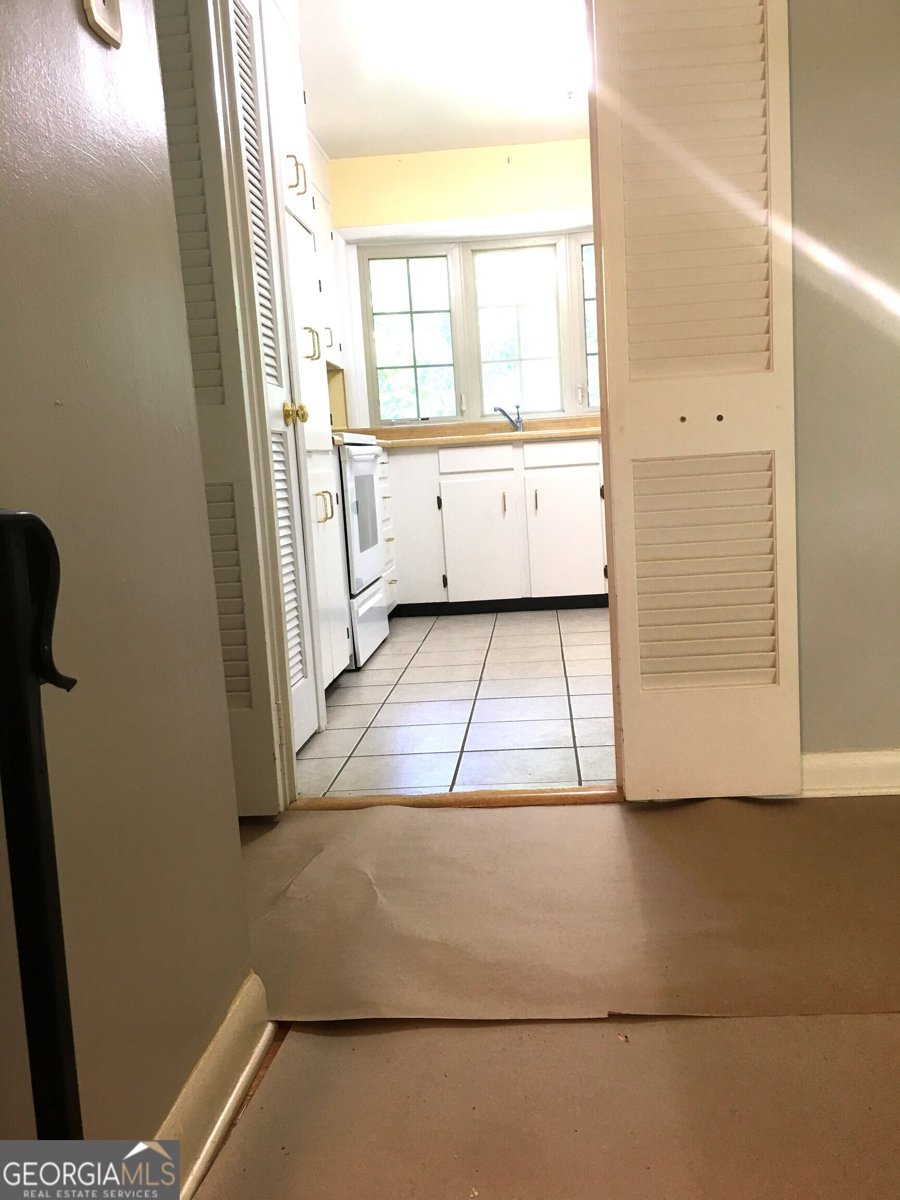 825 Forest Lake Drive Macon - 14