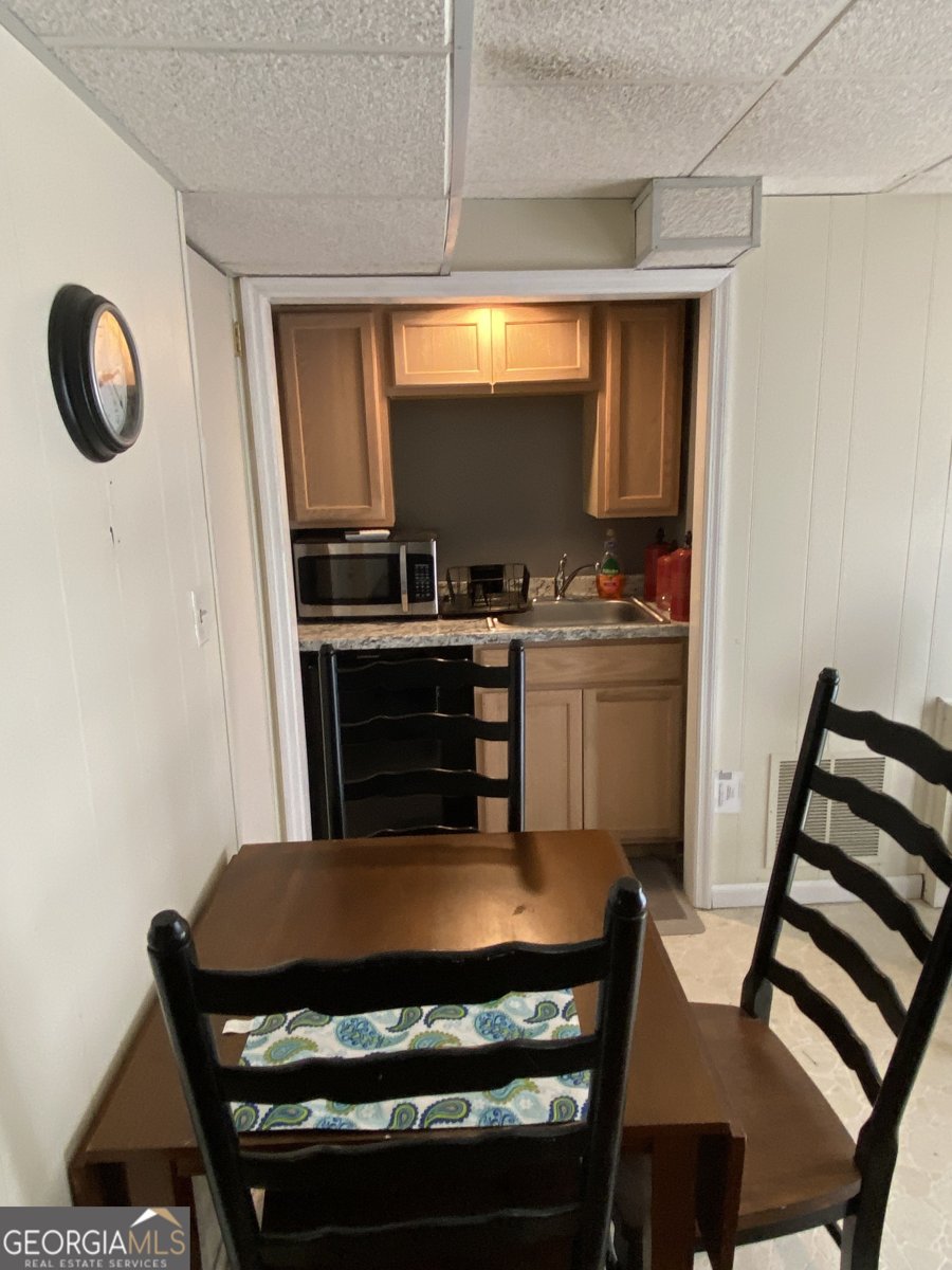 825 Forest Lake Drive Macon - 8