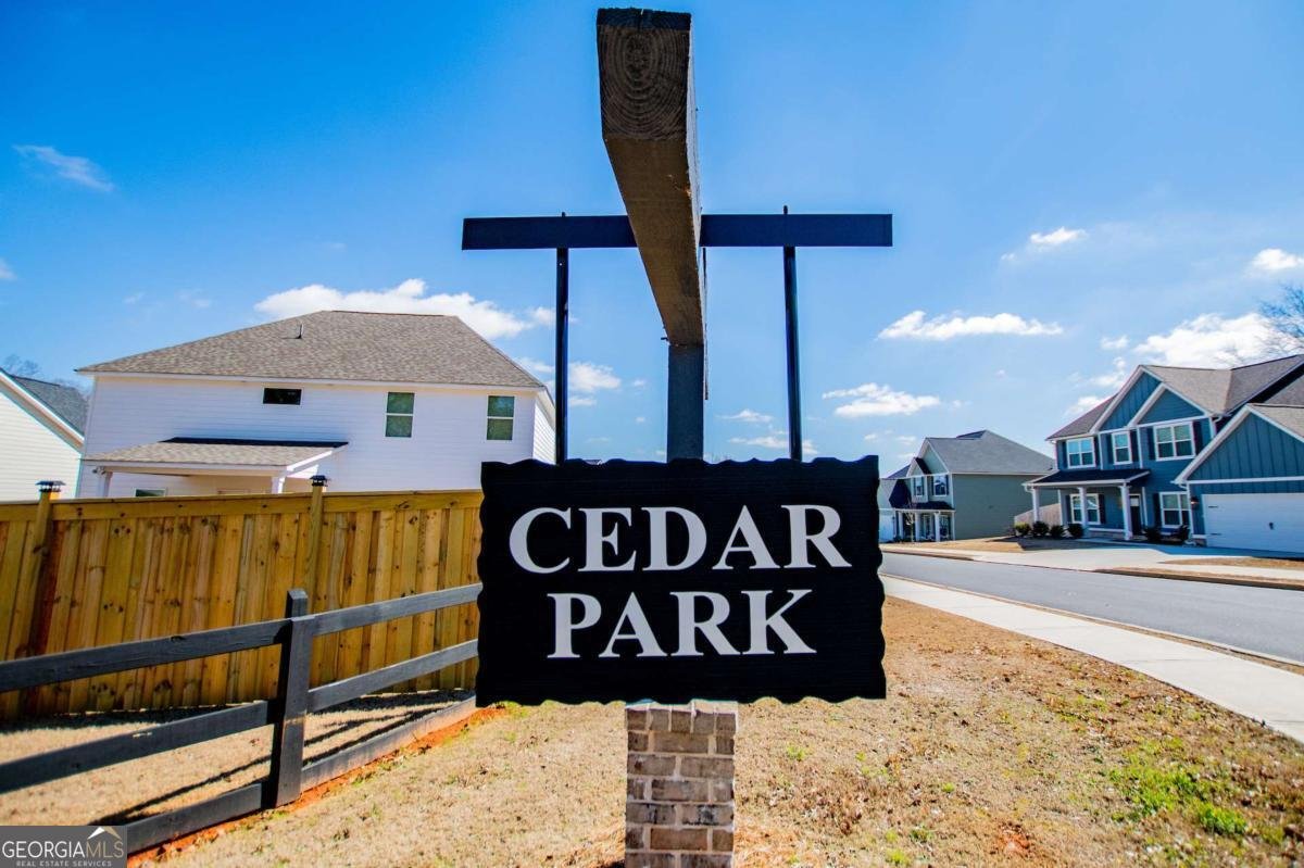 144 Cedar Park Way Carrollton - 77