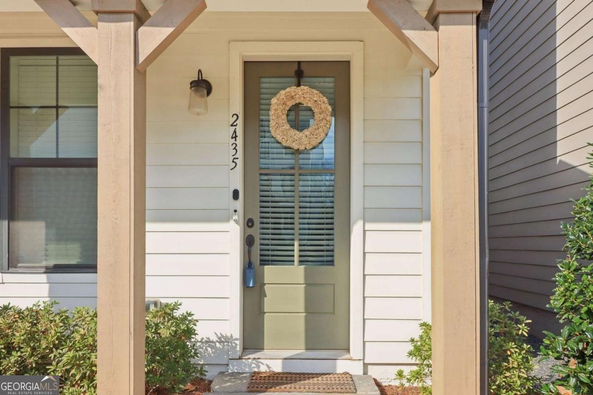 2435 Folly Lane Atlanta - 2