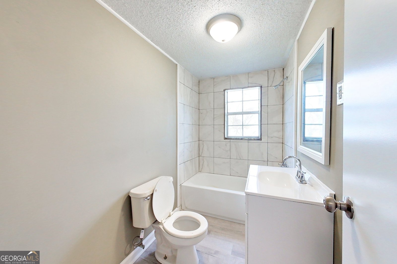 2301 Alabama Avenue Waycross - 28