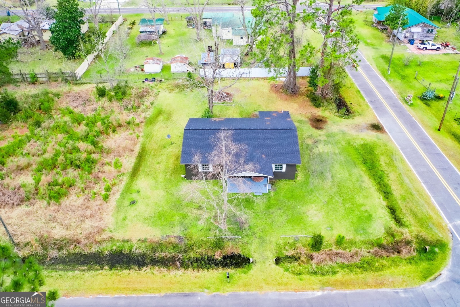 2301 Alabama Avenue Waycross - 33
