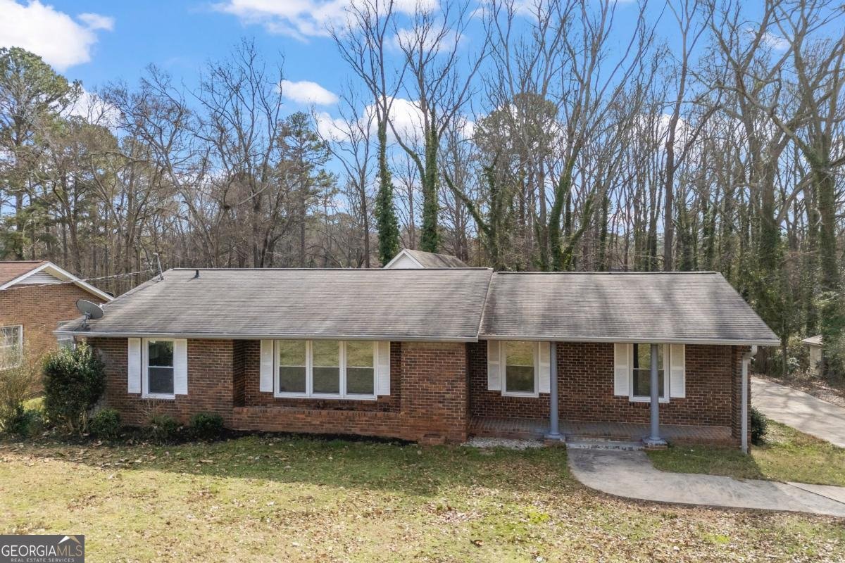624 Pine Valley Drive Royston - 38