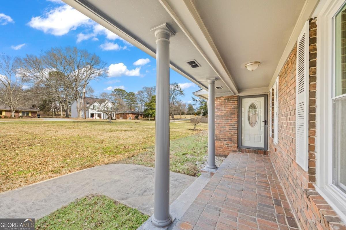 624 Pine Valley Drive Royston - 42