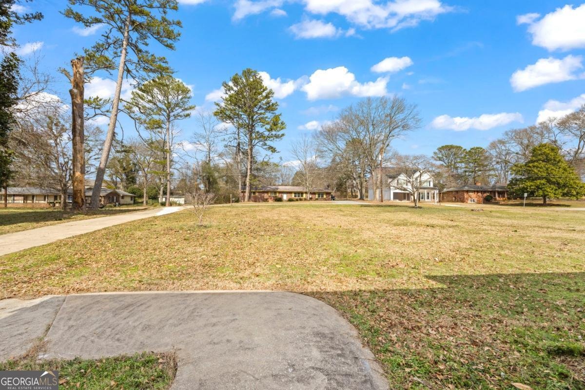 624 Pine Valley Drive Royston - 45