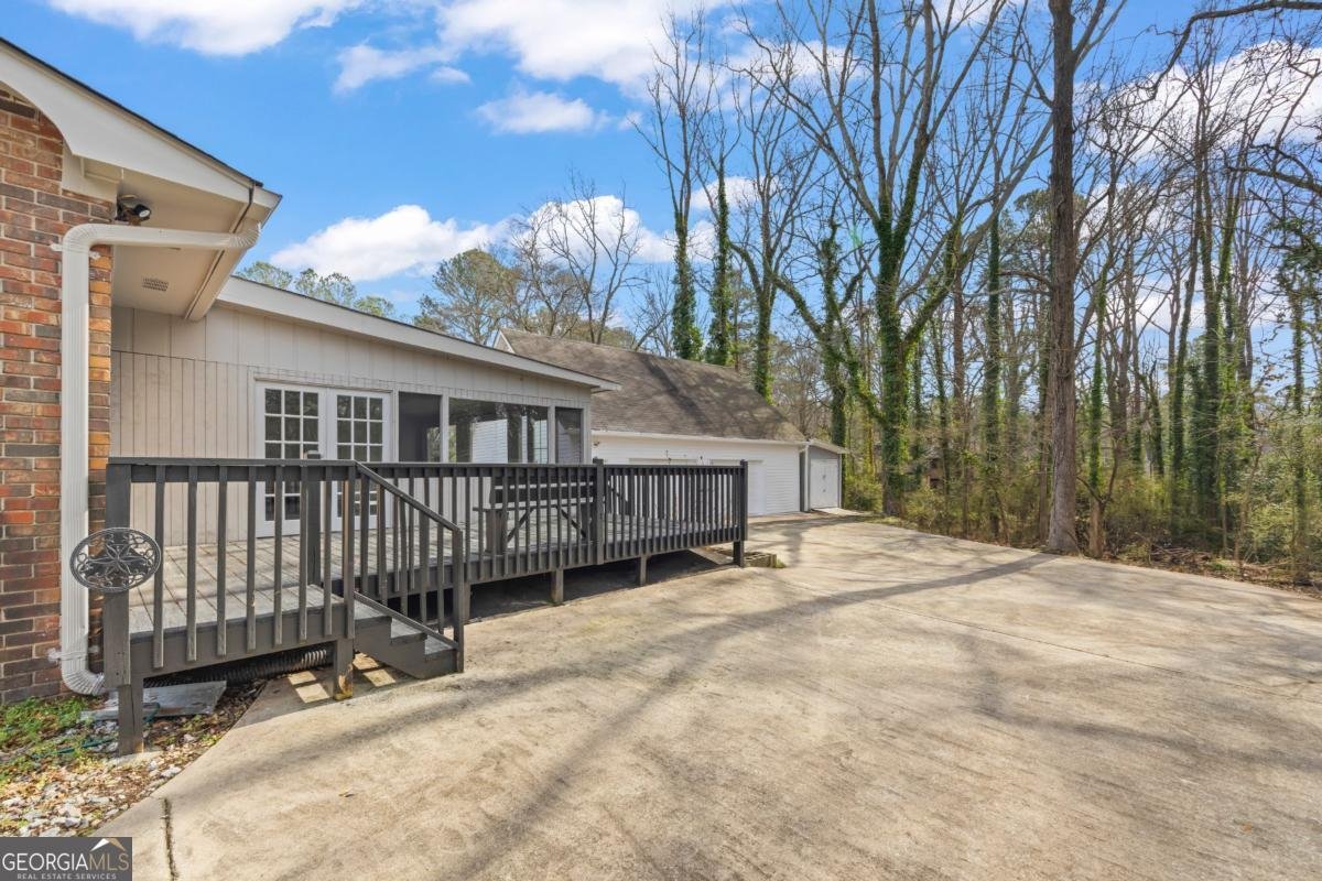624 Pine Valley Drive Royston - 51