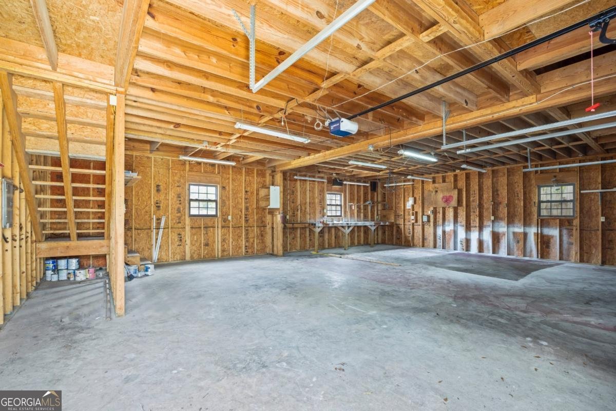 624 Pine Valley Drive Royston - 55