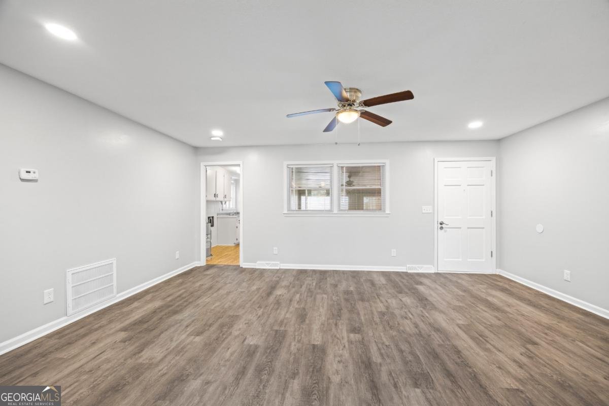 624 Pine Valley Drive Royston - 6