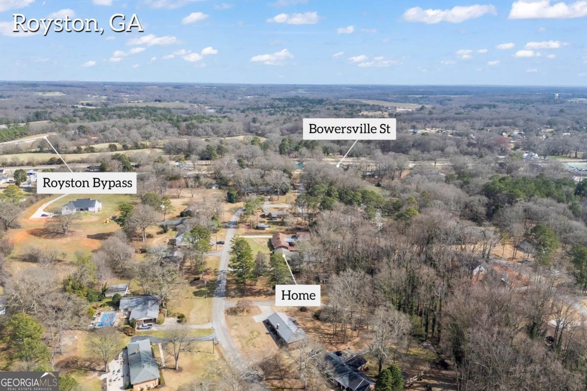 624 Pine Valley Drive Royston - 63