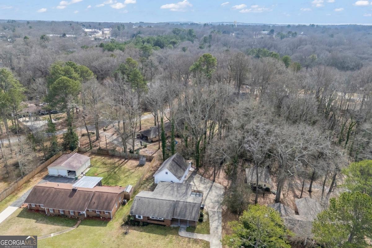 624 Pine Valley Drive Royston - 68