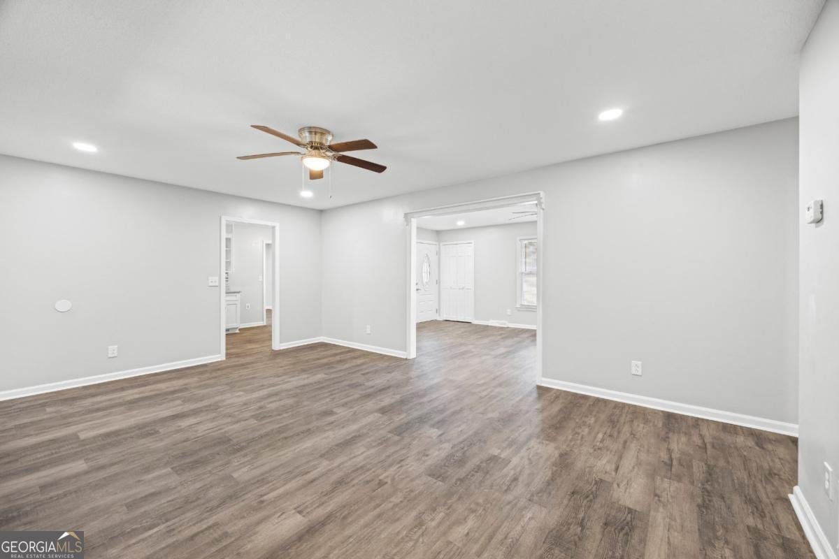 624 Pine Valley Drive Royston - 8