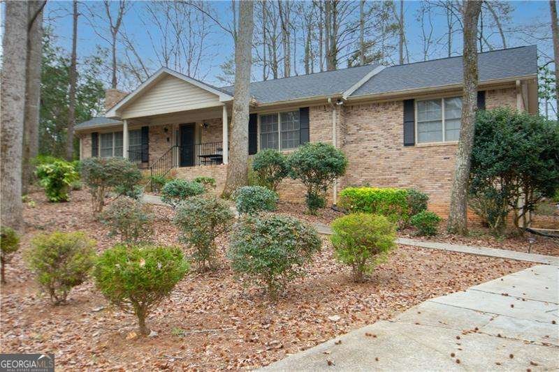 8980 Country Club Drive Douglasville - 1