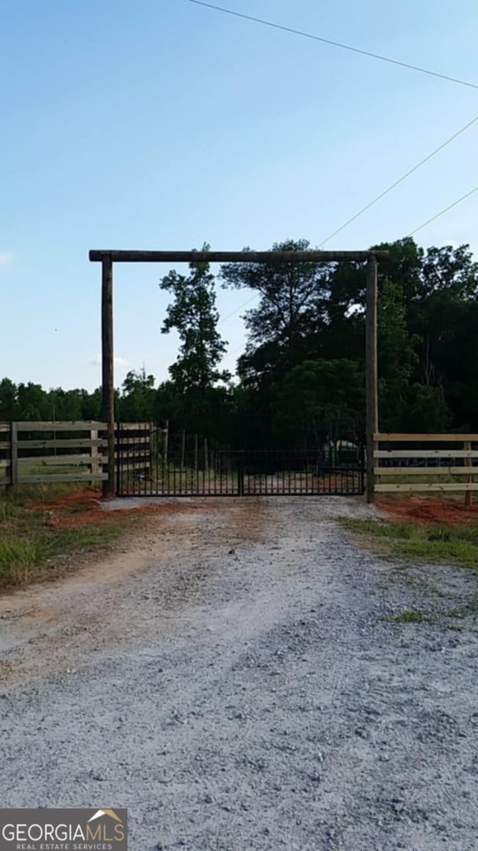 521 Hope Drive Comer - 27