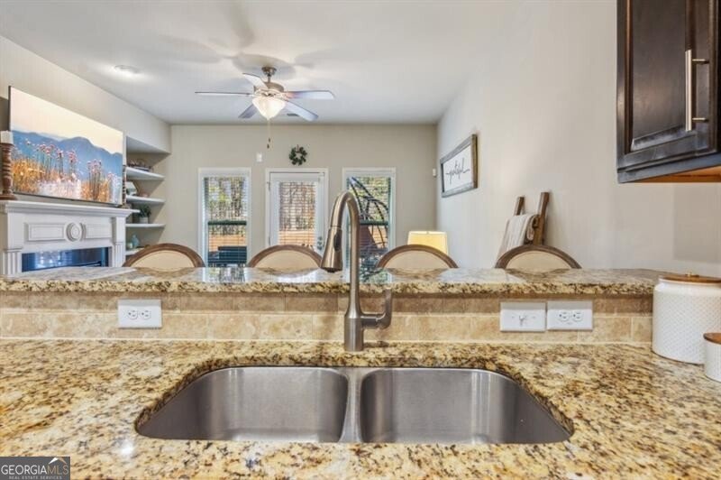 7420 Glisten Avenue Sandy Springs - 13
