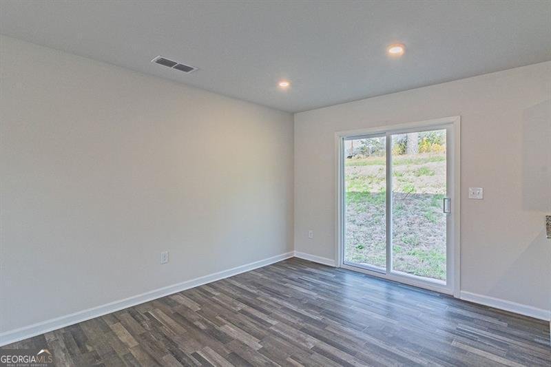 209 TOPAZ Lane Macon - 11